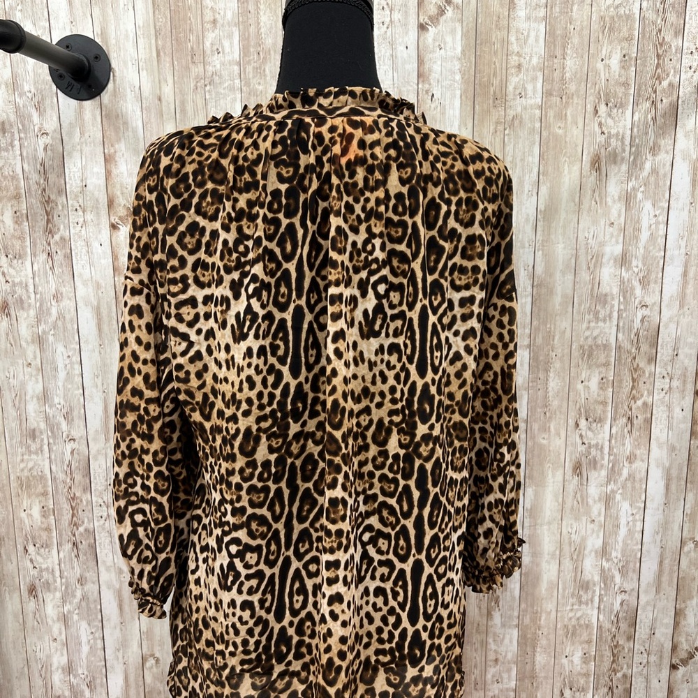 Joe‎ Tan and Brown Animal Print Tie Front Blouse - Picture 4 of 5